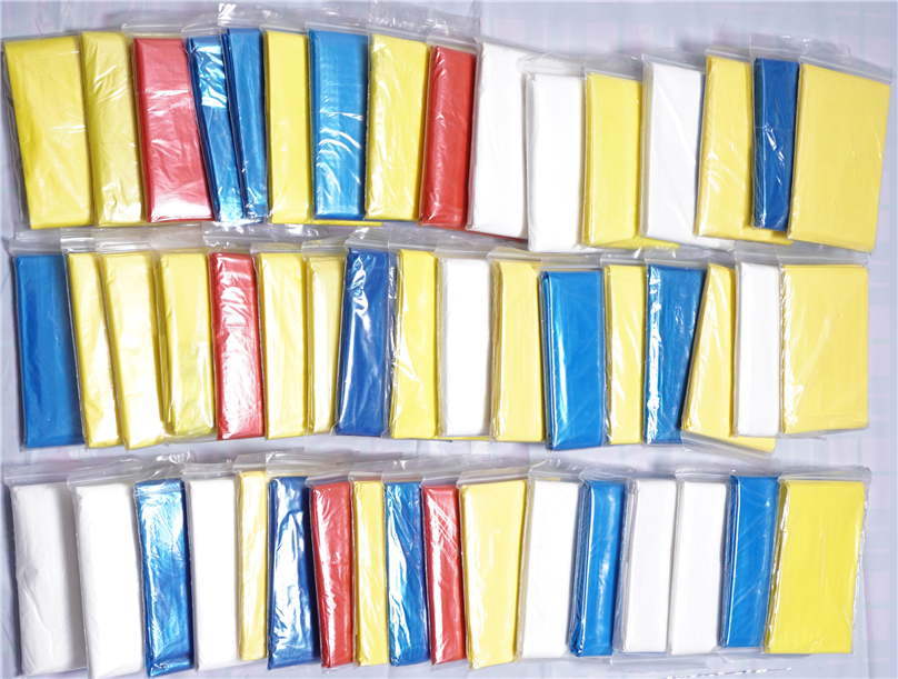 /PE materials for cheap custom logo disposable rain ponchos